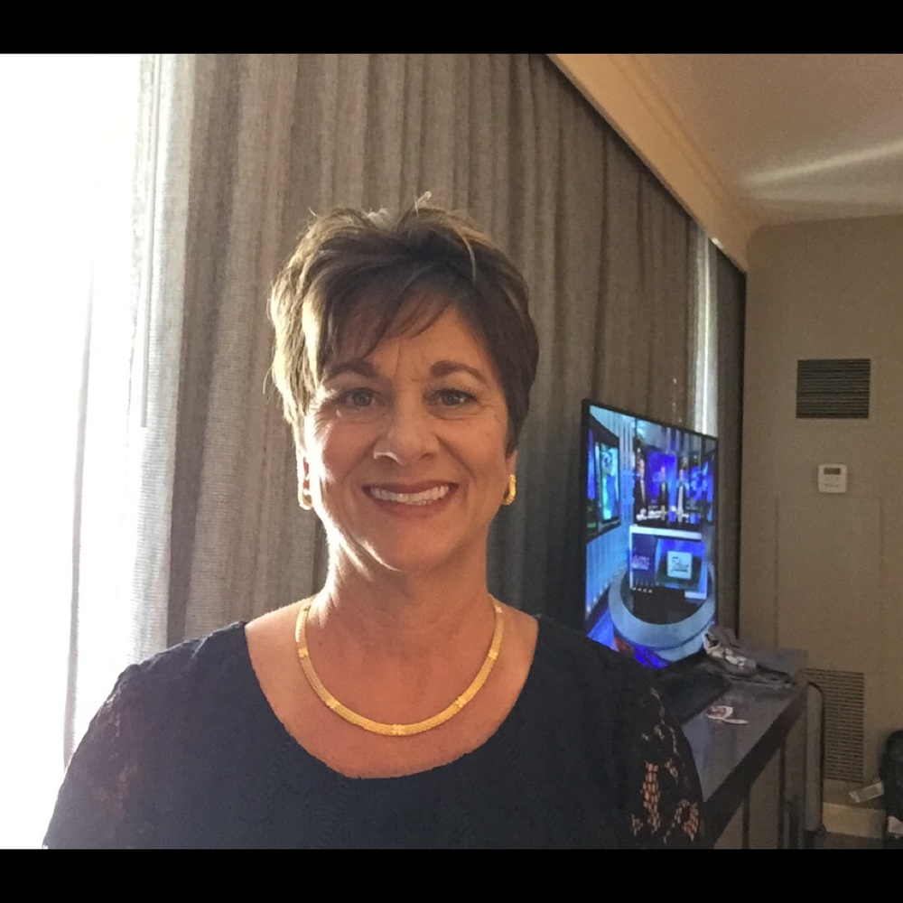 Meet your Posher, Vicki